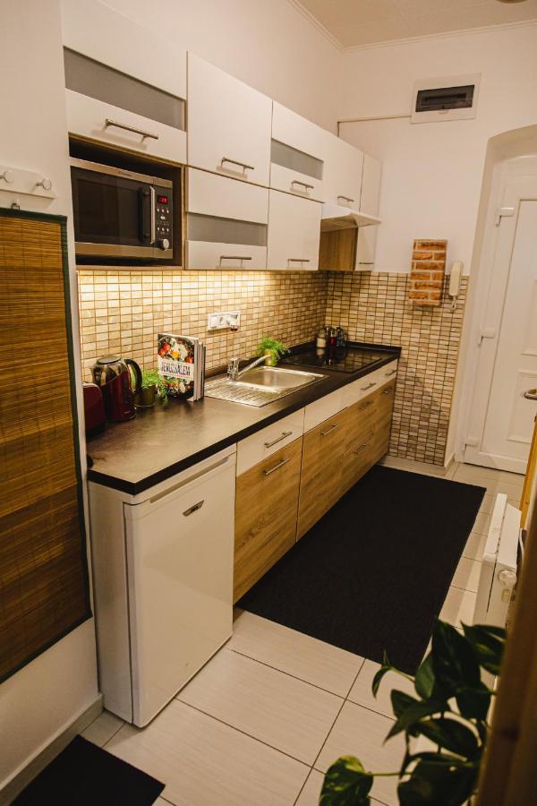 Old Town Apartman Budapeste Exterior foto